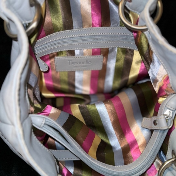 Tignanello White Leather Shoulder Bag with Elegant Pleating - Picture 10 of 16